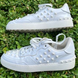 VALENTINO ALL WHITE STUDDED SNEAKERS